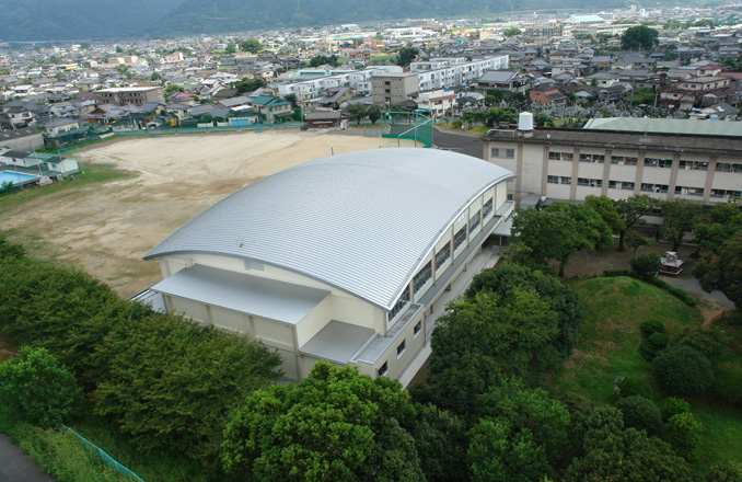 八代市立植柳小学校体育館